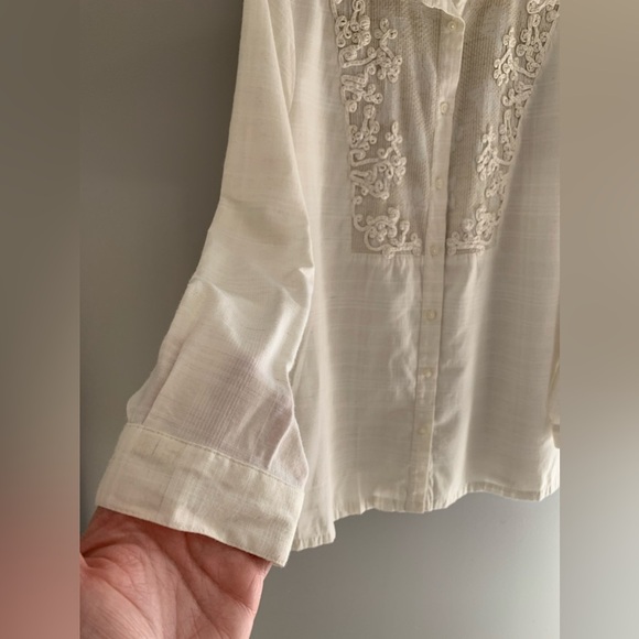 Coldwater Creek Womens Blouse PL Cream Long Sleeve Embroidered Floral Boho - Picture 3 of 8